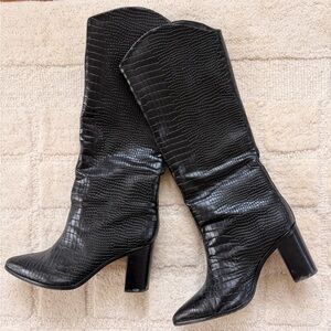 SCHUTZ Black Croc-Embossed Heeled Boots